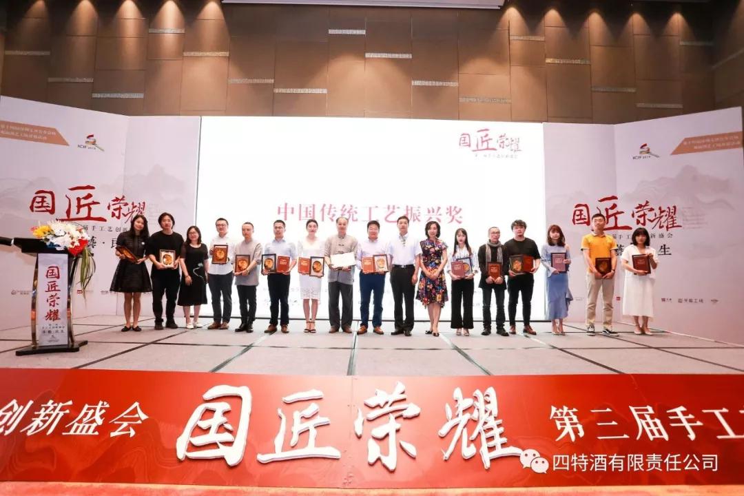 1529375821665067709.jpg ·.jpg