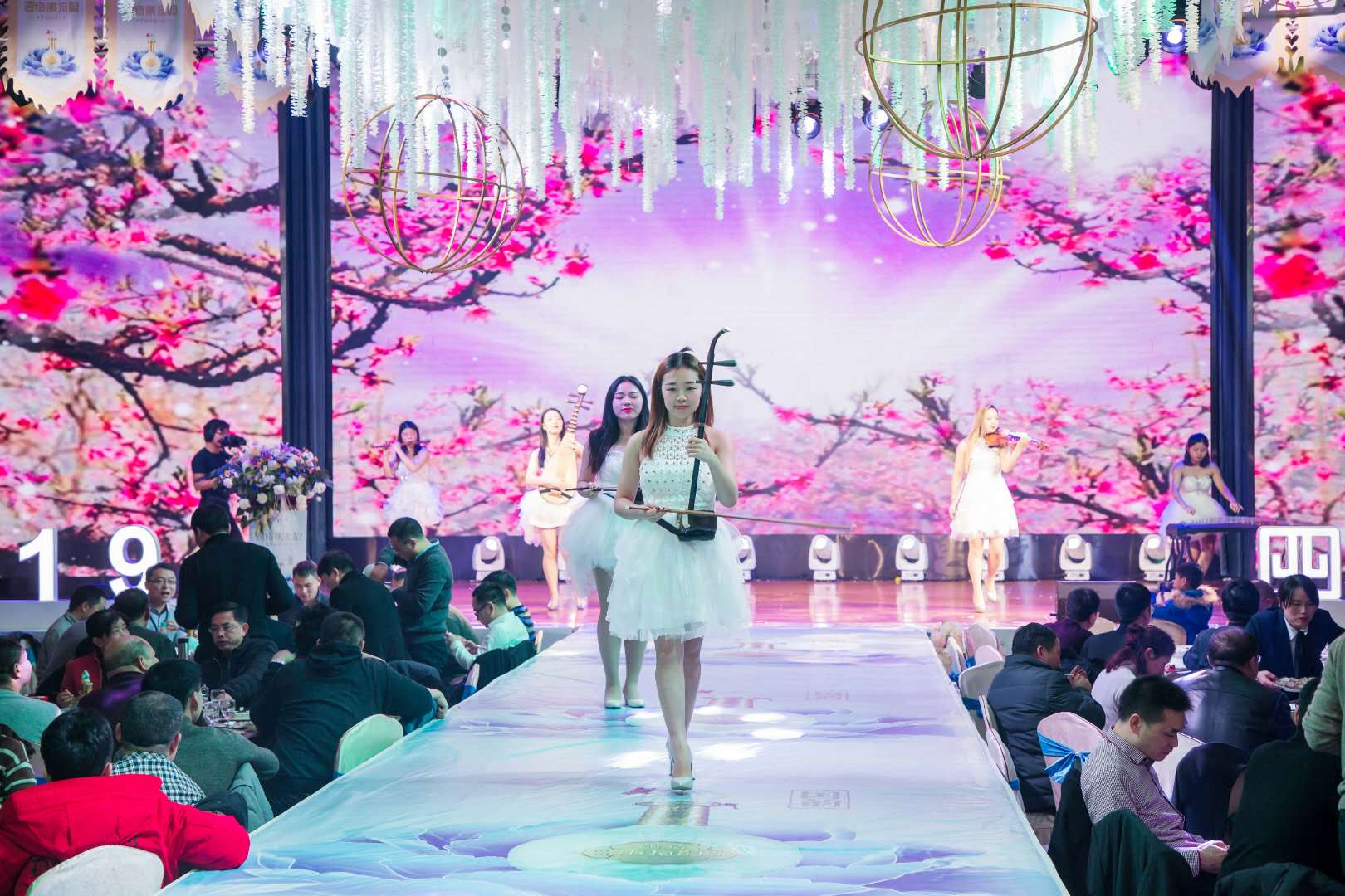 1547684853215009735.jpg 7.jpg